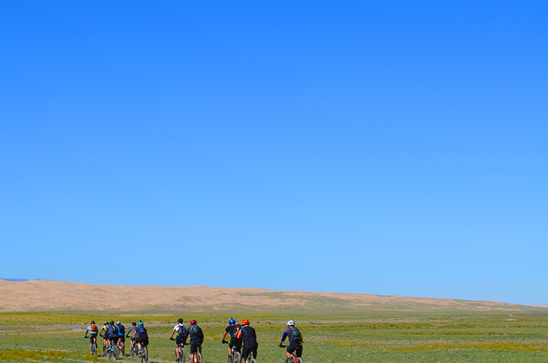 Gobi desert cycling trip in Mongolia